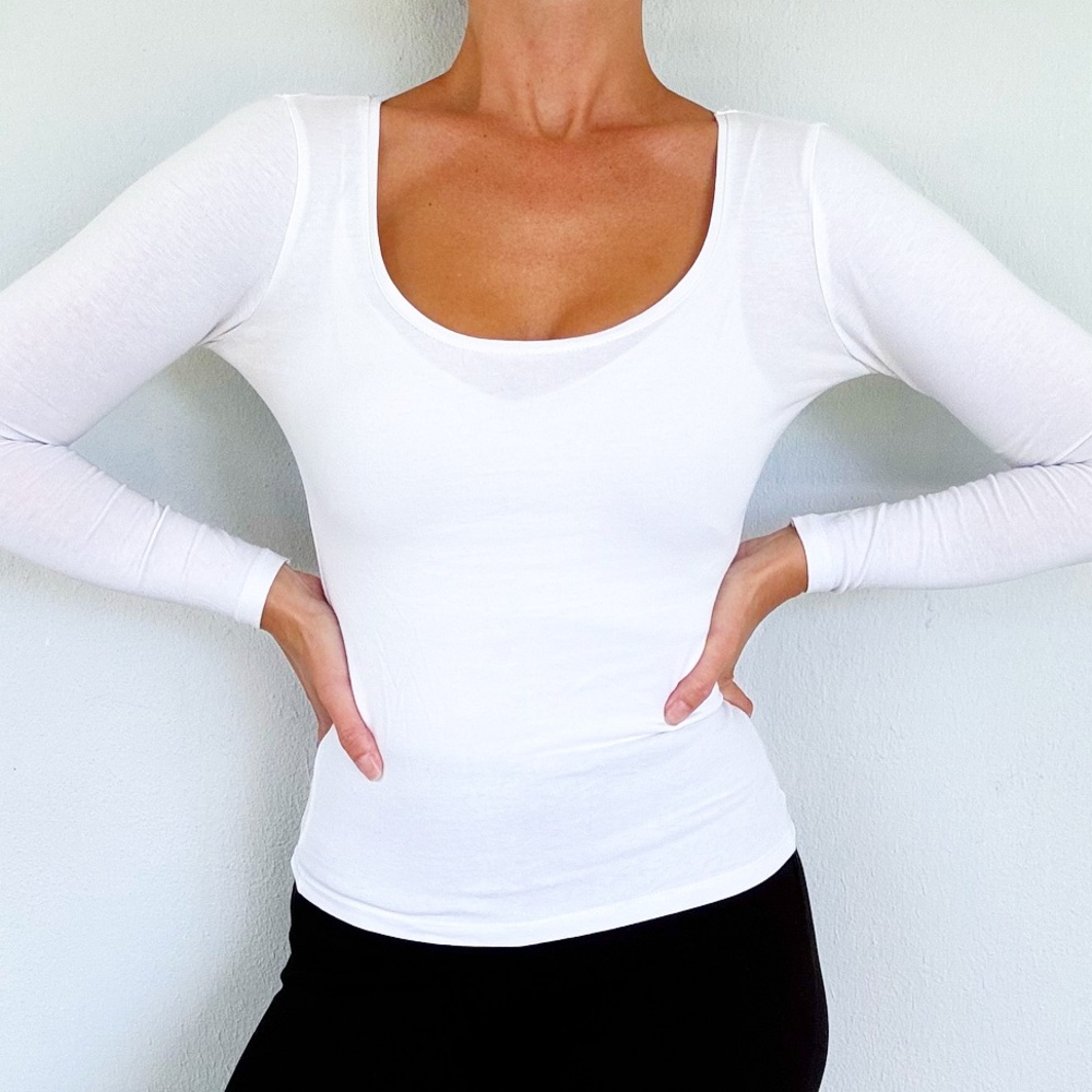 H&M Basic white scoop neck long sleeve tee size small